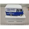 Image 1 : N.I.B. 1/24 SCALE FORD DIE CAST STEP VAN