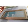 Image 2 : OAK DISPLAY CASE 13"X27"X2"