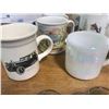 Image 3 : FLUT OF VINTAGE MUGS+12 MINI SHOT GLASSES+5 FIRE KING GLASSES