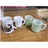 Image 5 : FLUT OF VINTAGE MUGS+12 MINI SHOT GLASSES+5 FIRE KING GLASSES