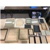 Image 1 : BOX VINTAGE PITCURE FRAMES