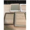 Image 2 : BOX VINTAGE PITCURE FRAMES