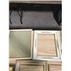 Image 3 : BOX VINTAGE PITCURE FRAMES