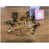 Image 1 : TIN FULL OF BRASS MINIATURES