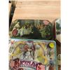 Image 5 : FLUT OF VINTAGE COLLECTION TINS