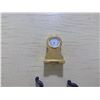 Image 3 : 2 BRASS WALL BRACKETS AND SMALL CLOCK