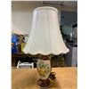 Image 1 : FLOWERED LAMP w/ Shade