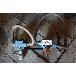 Sprayer pumps (2)