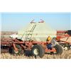 Image 3 : Air seeder Morris Maxim Dutch Eagle Beak Openers 40', 6180 grain tank 2 compartment extra grain hose