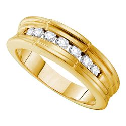 1/2 CTW Mens Round Channel-set Diamond Ridged Edges Wedding Ring 14kt Yellow Gold - REF-57M4A