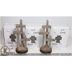 3 PCS OF 4" TABLE TOP CROSS PLUS 2 TRIPLE TABLETOP