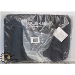NEW CALVIN KLIEN JEANS DUFFLE BAG DARK GREY AUTHEN
