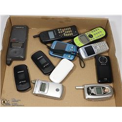 FLAT WITH 11 CELL PHONES (UNTESTED)