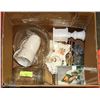 Image 1 : BOX OF HOUSEWARES