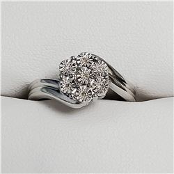 SILVER 7 DIAMOND   RING (~SIZE 7)