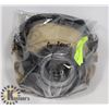 Image 1 : MSA FACE MASK  AV2000 -  LARGE