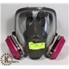 Image 1 : 3M FULL FACE RESPIRATOR FACE PIECE