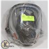 Image 1 : 3M FULL FACE RESPIRATOR FACE PIECE