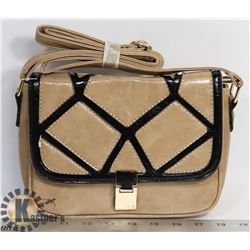 SMALL WOMENS PURSE
