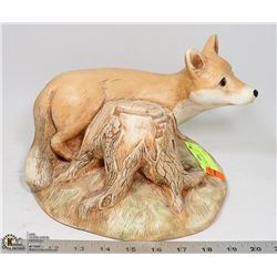 CERAMIC FOX FIGURINE, 8 X 9