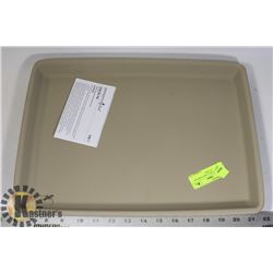 PAMPERED CHEF LARGE BAR PAN - NEW WITHOUT BOX