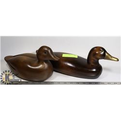 PAIR OF WOOD CARVED DUCK DECOYS