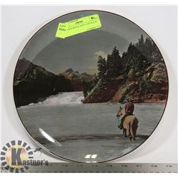 VINTAGE ROYAL DOULTON PLATE