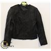 Image 1 : LADIES PATTERN DESIGN BLACK JACKET BY