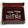 Image 1 : VINTAGE PAIR OF SILVER PLATTED CUFFLINKS