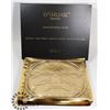 Image 2 : D'OR24K PRESTIGE 24K GOLD FACIAL MASK MSRP $5,000