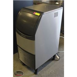 NEVER-BEEN-USED SCOTSMAN ICEMAKER BIN-CUBE STYLE