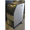 Image 1 : NEVER-BEEN-USED SCOTSMAN ICEMAKER BIN-CUBE STYLE