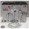 Image 1 : LOT OF 2 NEW 1200ML GLASS PITCHERS W/ LIDS