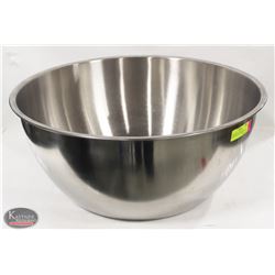 LARGE EAST COMMERCIAL STAINLESS STEEL BANQUET BOWL