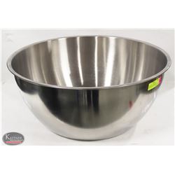 LARGE EAST COMMERCIAL STAINLESS STEEL BANQUET BOWL