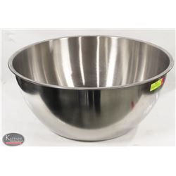 LARGE EAST COMMERCIAL STAINLESS STEEL BANQUET BOWL