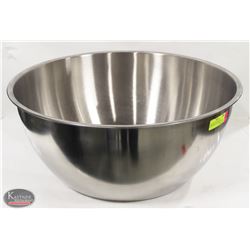 LARGE EAST COMMERCIAL STAINLESS STEEL BANQUET BOWL