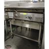 Image 2 : 33" STAINLESS STEEL GRIDDLE ON STAND W/ CASTORS