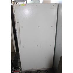 ELECTRULUX SINGLE DOOR FRIDGE