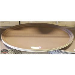 STACK OF 3 CAMBRO SERVING TRAY W/ CAMTREAD