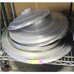 4 ASSORTED TYPES OF ALUMINUM PANS & OTHER