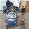 Image 1 : PALLET OF VARIOUS COMMERCIAL & KITCHEN MISC.