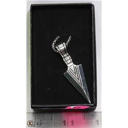 SILVER ALLOY ARROWHEAD PENDANT