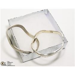 SET OF 2 SILVER INTERLOCKING BRACELETS