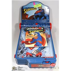 TABLE TOP SUPERMAN PINBALLGAME W/BOOK