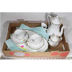 GOLDEN ANNIVERSARY LUNCHEON TEA SET PLUS