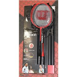 COMPLETE BADMINTON SET INCL 4 RAQUETS, NET &
