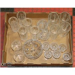 FLAT OF CRYSTAL - 9 WATER GLASSES, 6 LIQUOR GLASS