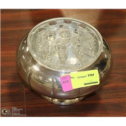 PRIMROSE LIDDED CENTERPIECE