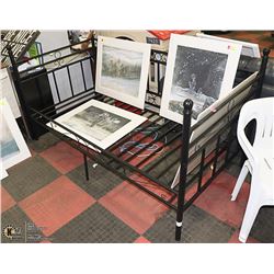 BLACK METAL DAYBED